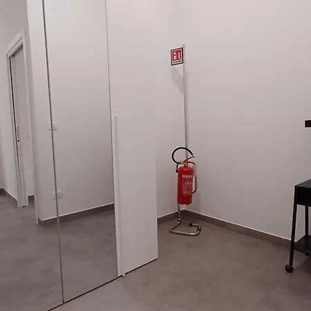Turati 2 *